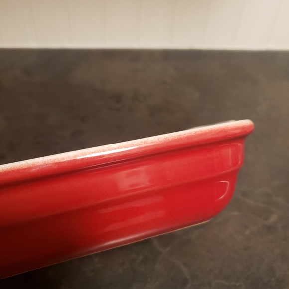 Emile Henry baking dish - Picture 2 of 6